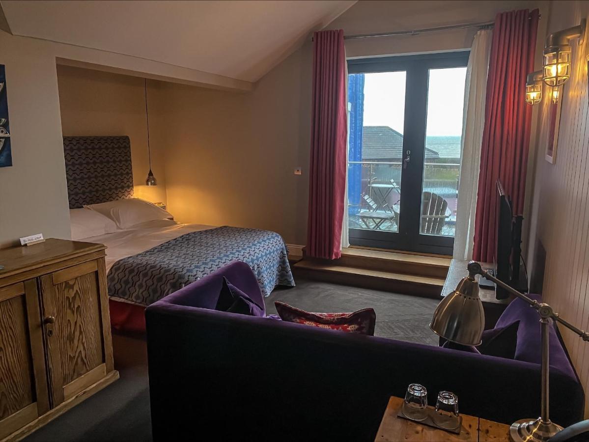 Harbourmaster Hotel Aberaeron Eksteriør bilde
