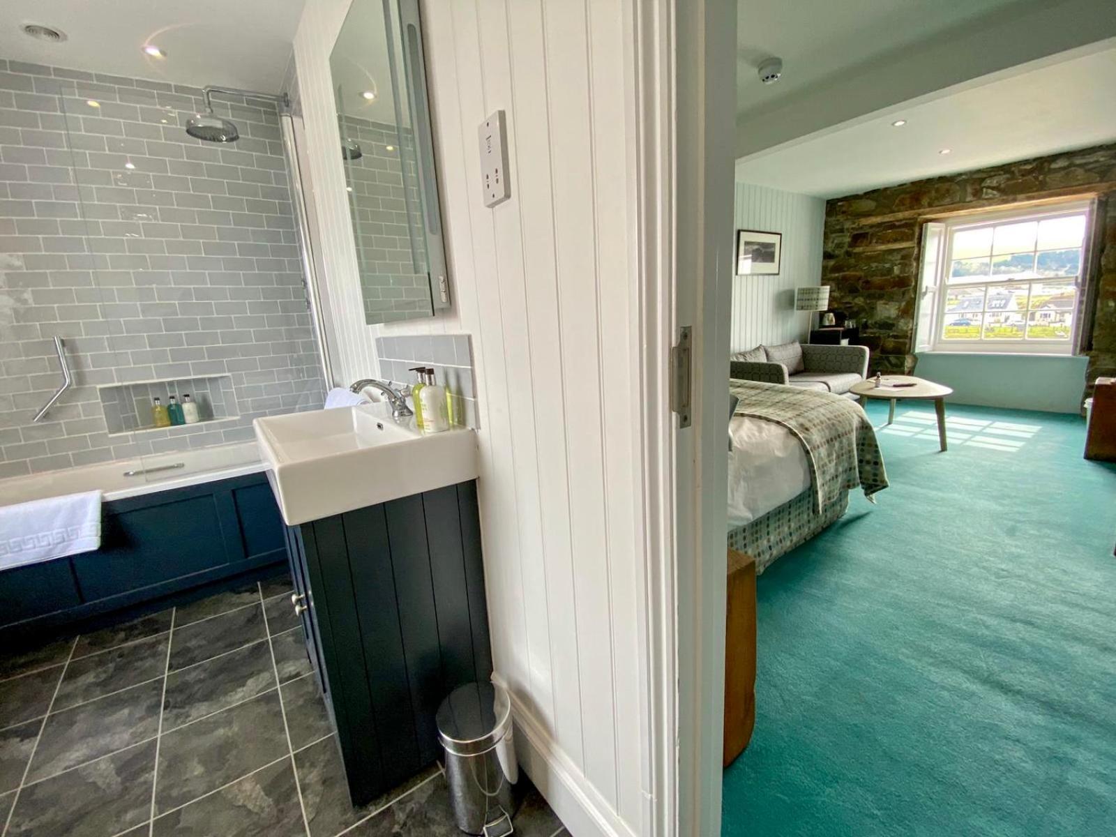 Harbourmaster Hotel Aberaeron Eksteriør bilde