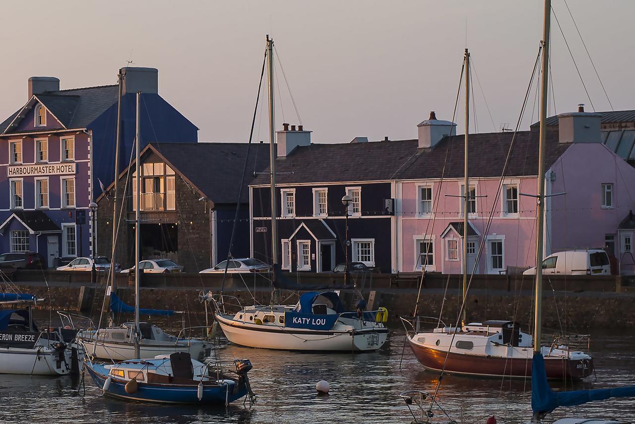 Harbourmaster Hotel Aberaeron Eksteriør bilde