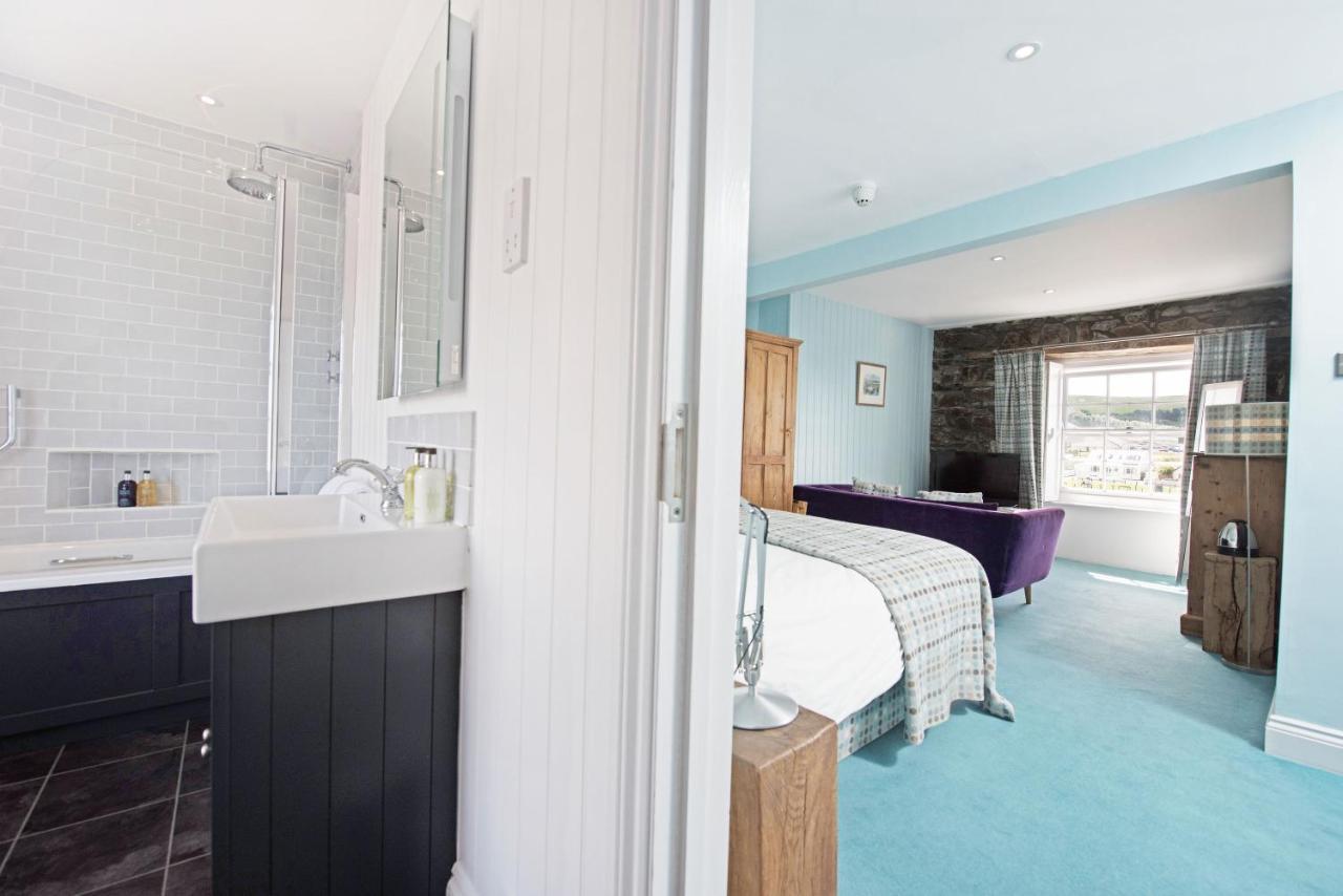 Harbourmaster Hotel Aberaeron Eksteriør bilde
